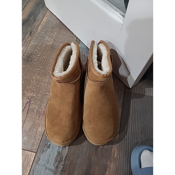 Dearfoams Fireside Size 10 Women’s Genuine Shearling - Suede Platform Bootie - Picture 7 of 11